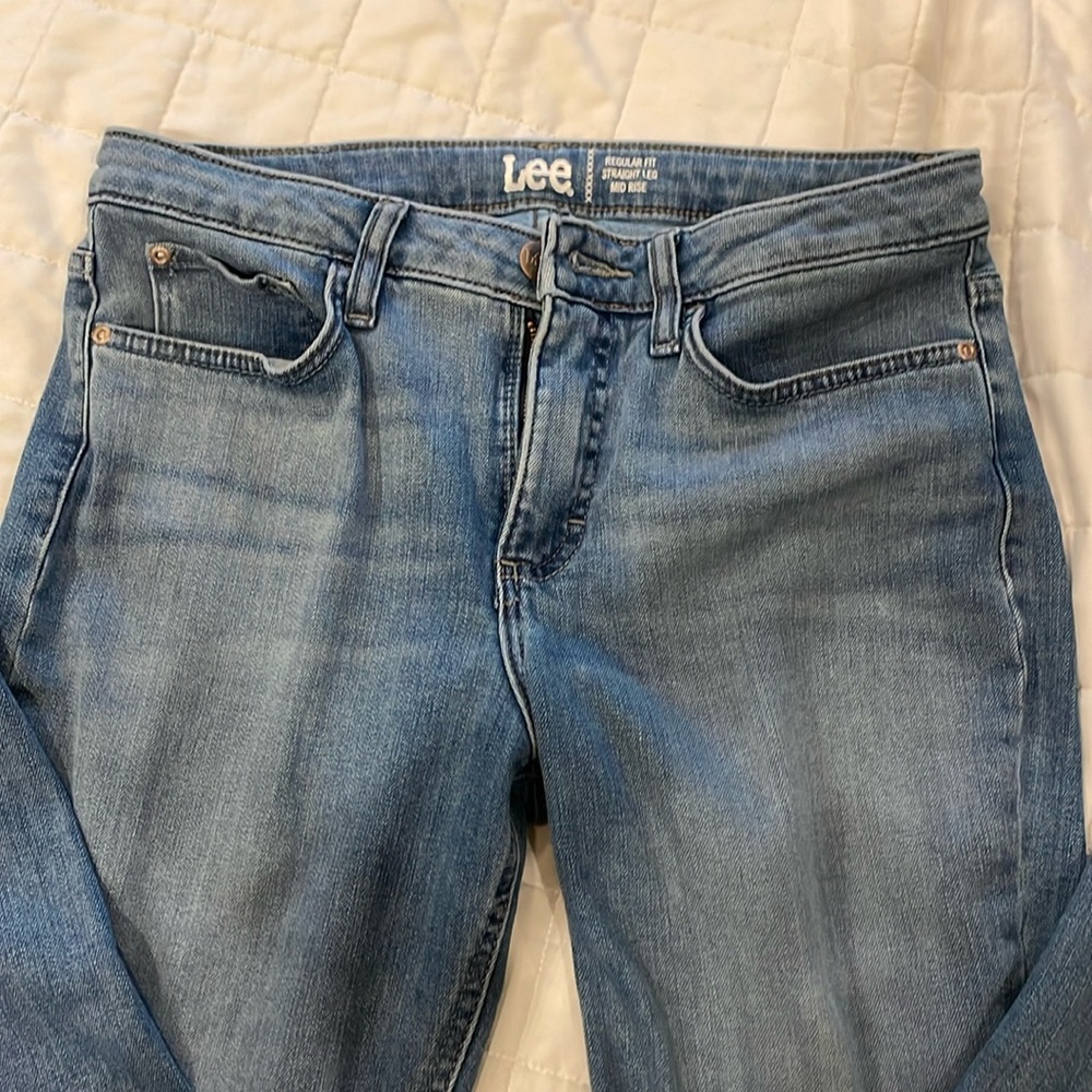 LeeJeans